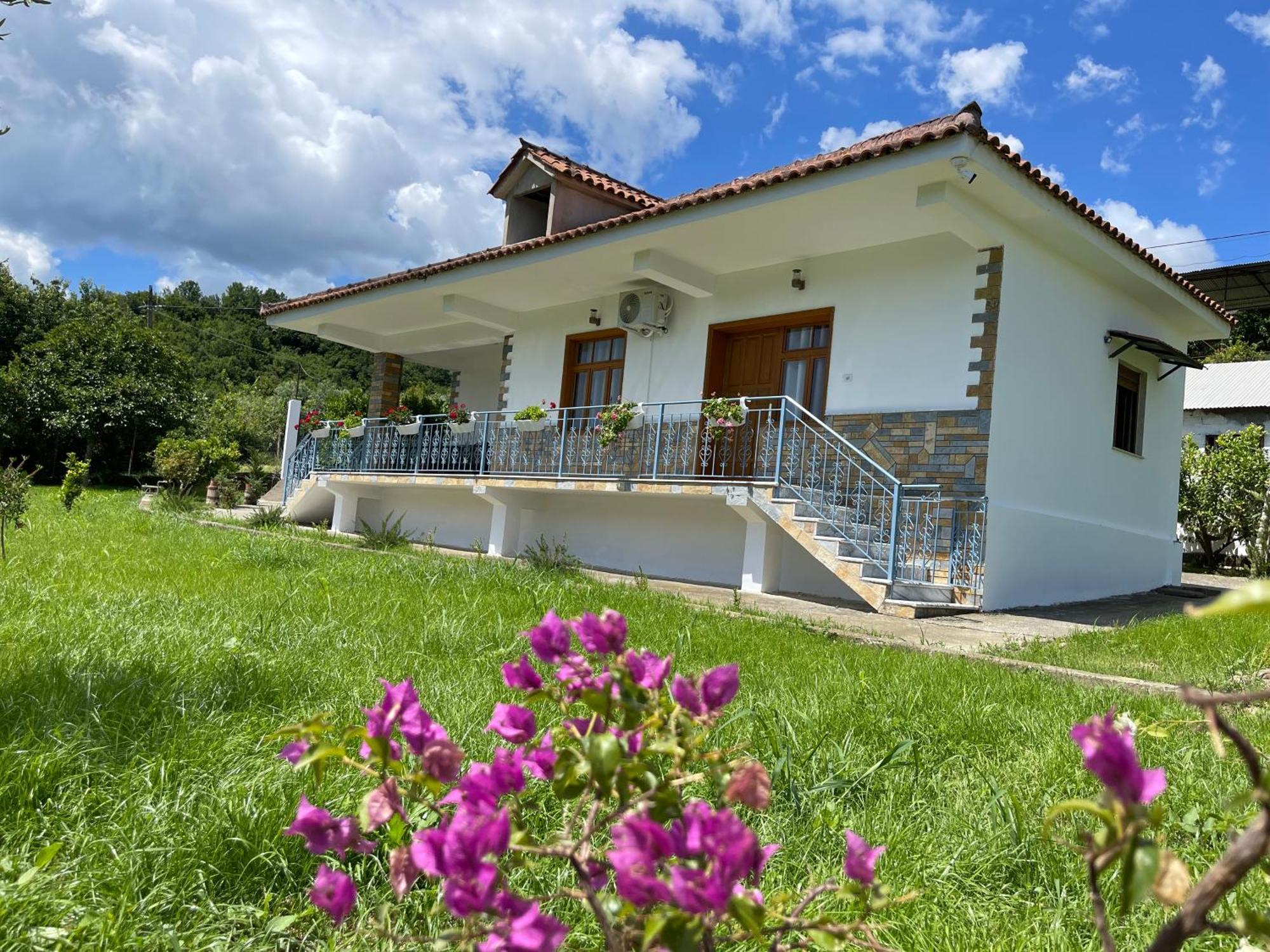 Vila Ardea Berat Luaran gambar